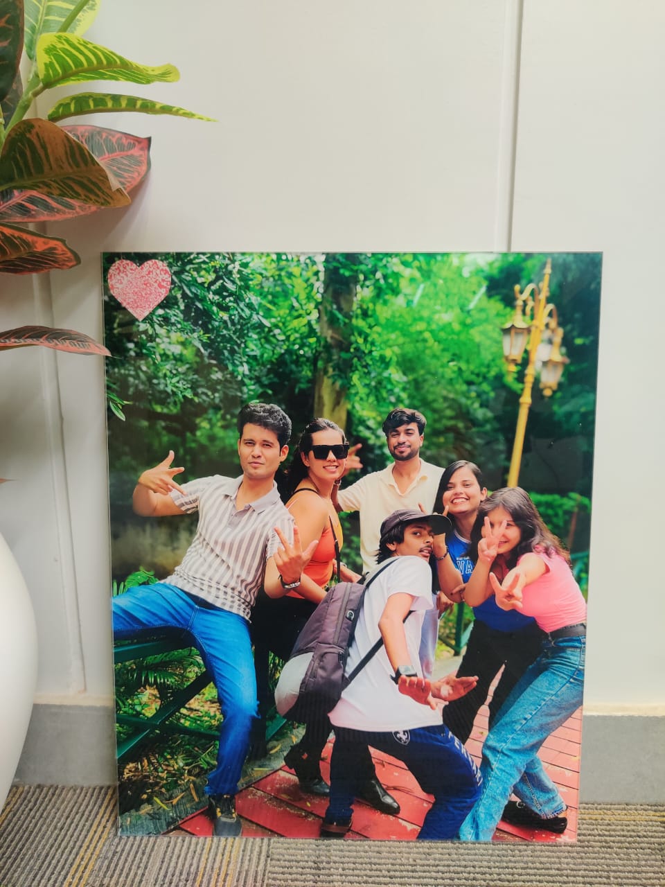 B There Website Element